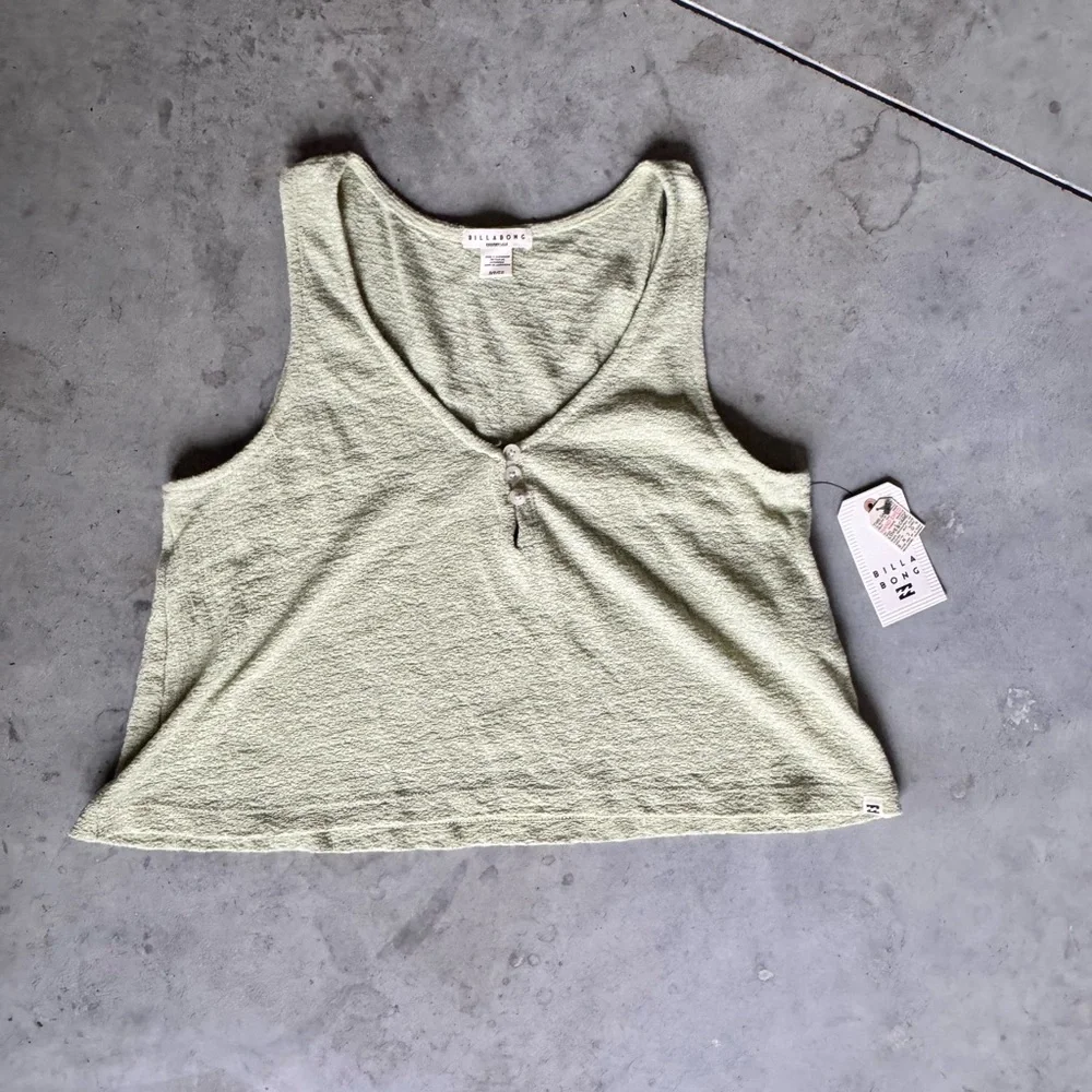 NWT Billabong Harbor Tank and Short Matching Set Size Small